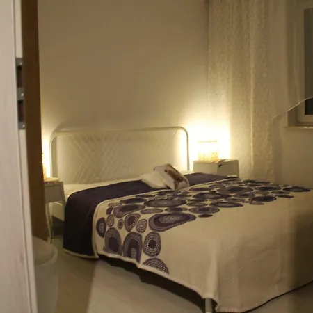 Apartament Strzelecka-lamp Posen